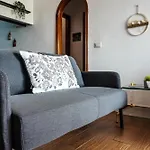Comfy In Cristianos 公寓