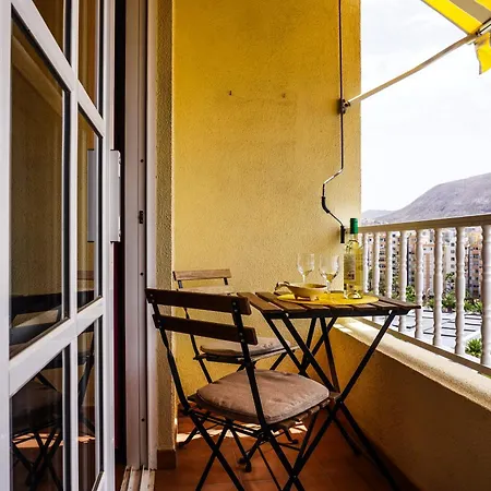 Comfy In Cristianos Lägenhet *