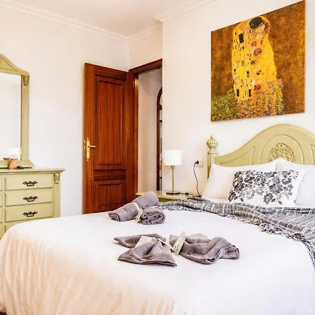Comfy In Cristianos